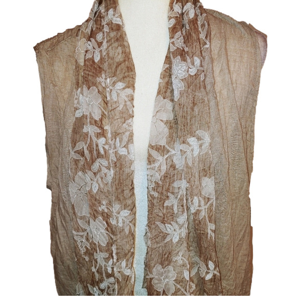 Jackets & Blazers - NWT Duster Floral Circle Shawl L